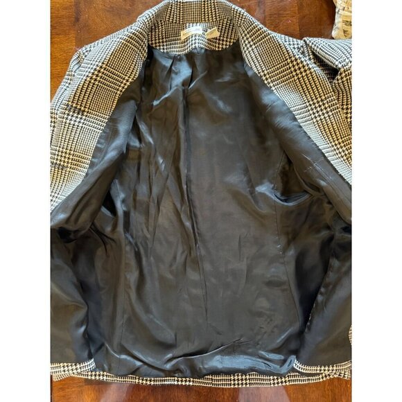 Ann‎ Taylor Blazer Women 6 Black White Plaid Wool Single Breasted 4 Button Close - Picture 11 of 11